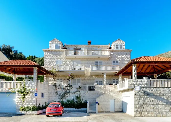 Couple Getaway Apartments